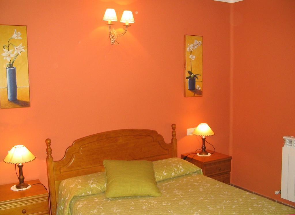 Apartamentos Casa Gallan Sarvisé 部屋 写真