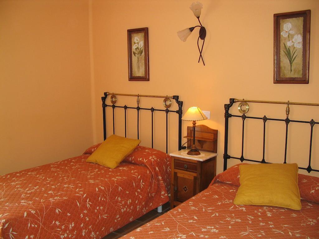 Apartamentos Casa Gallan Sarvisé 部屋 写真