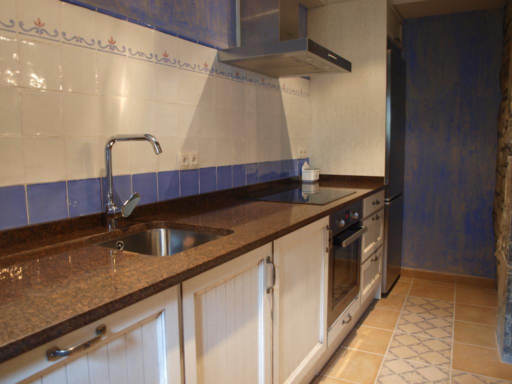 Apartamentos Casa Gallan Sarvisé 部屋 写真