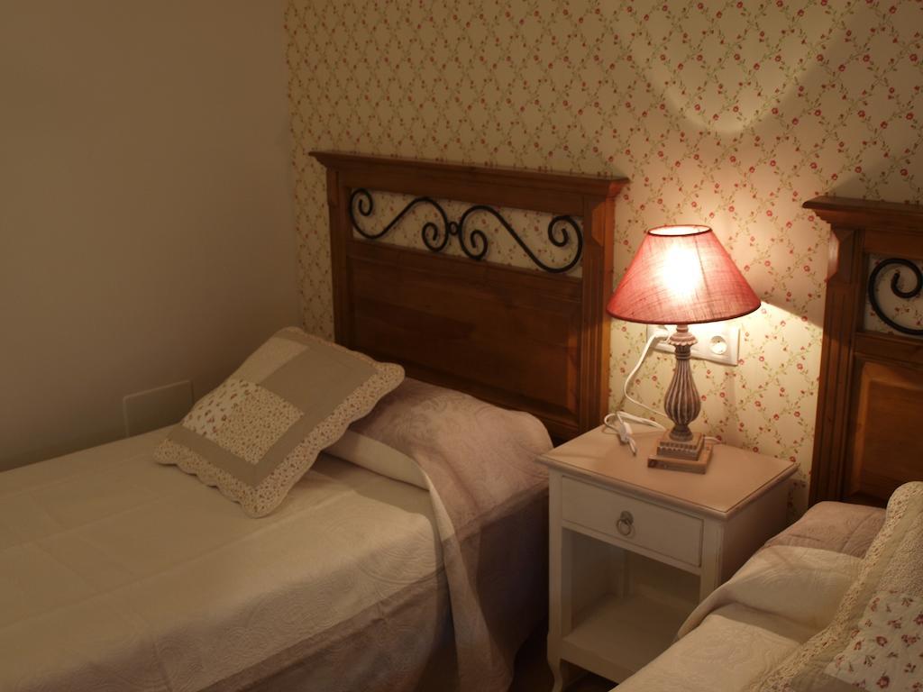 Apartamentos Casa Gallan Sarvisé 部屋 写真
